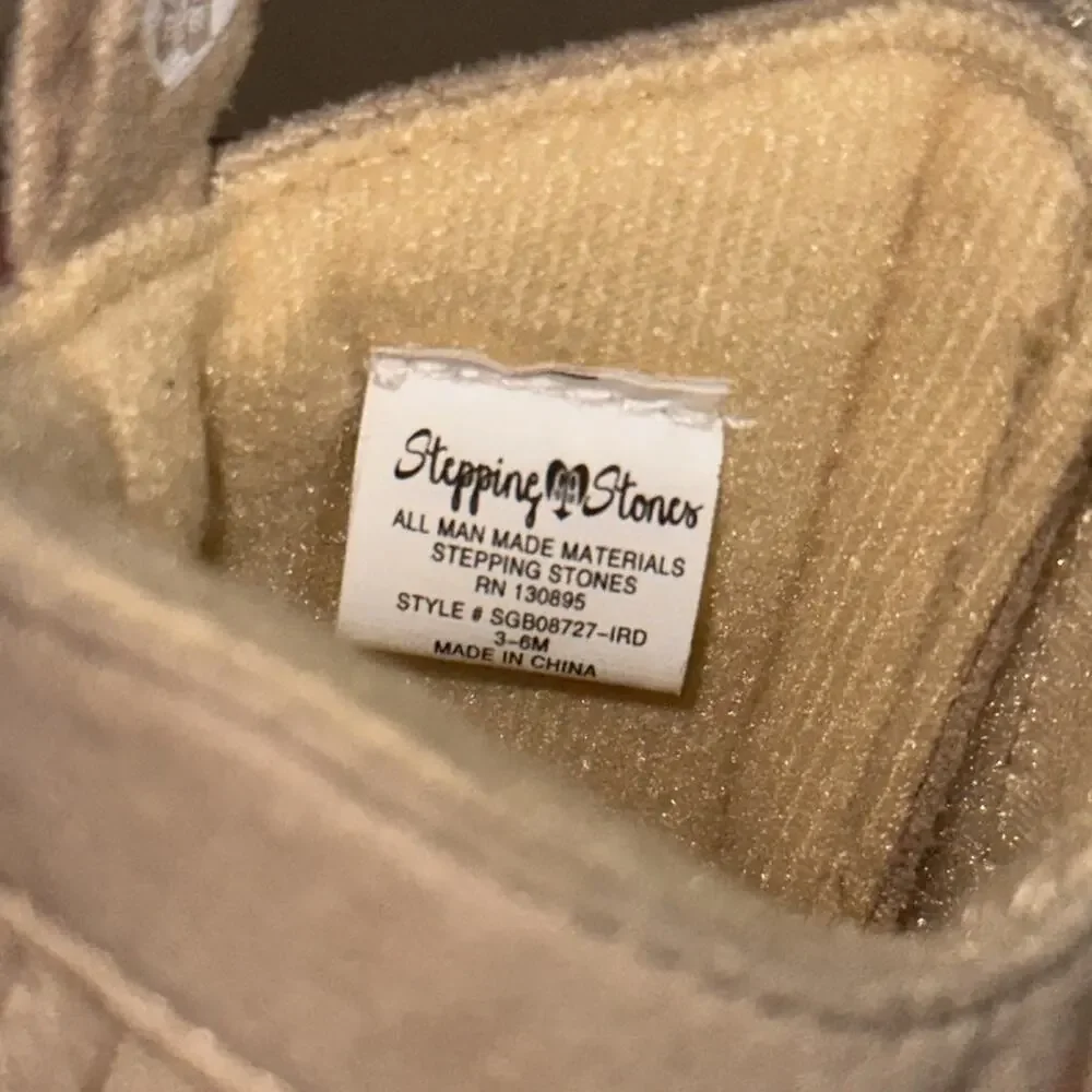 Stepping Stones Moccasins NWOT